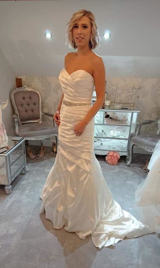Sincerity Bridal dress size 8-10