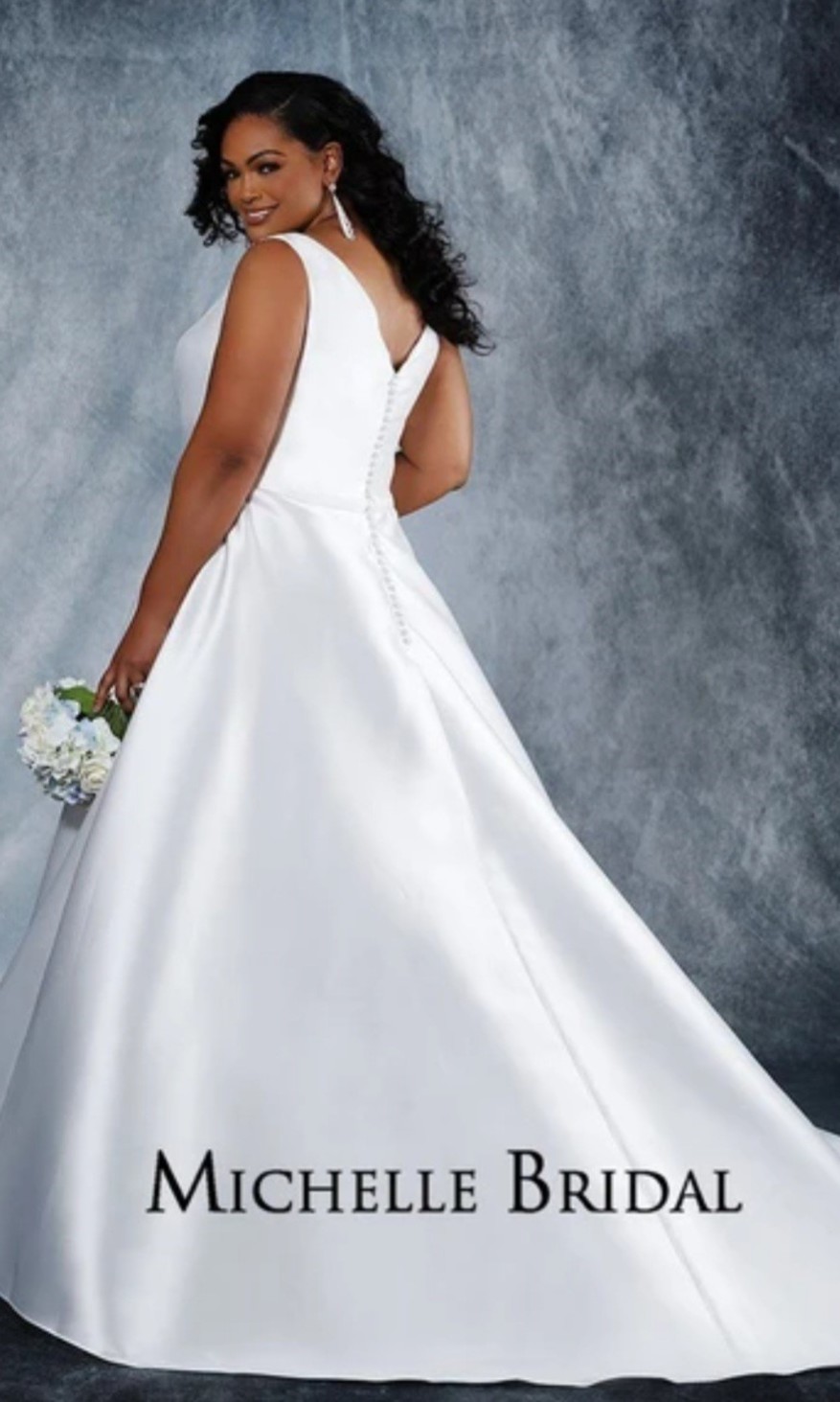 Michelle Bridal New to order sample size 26 Back