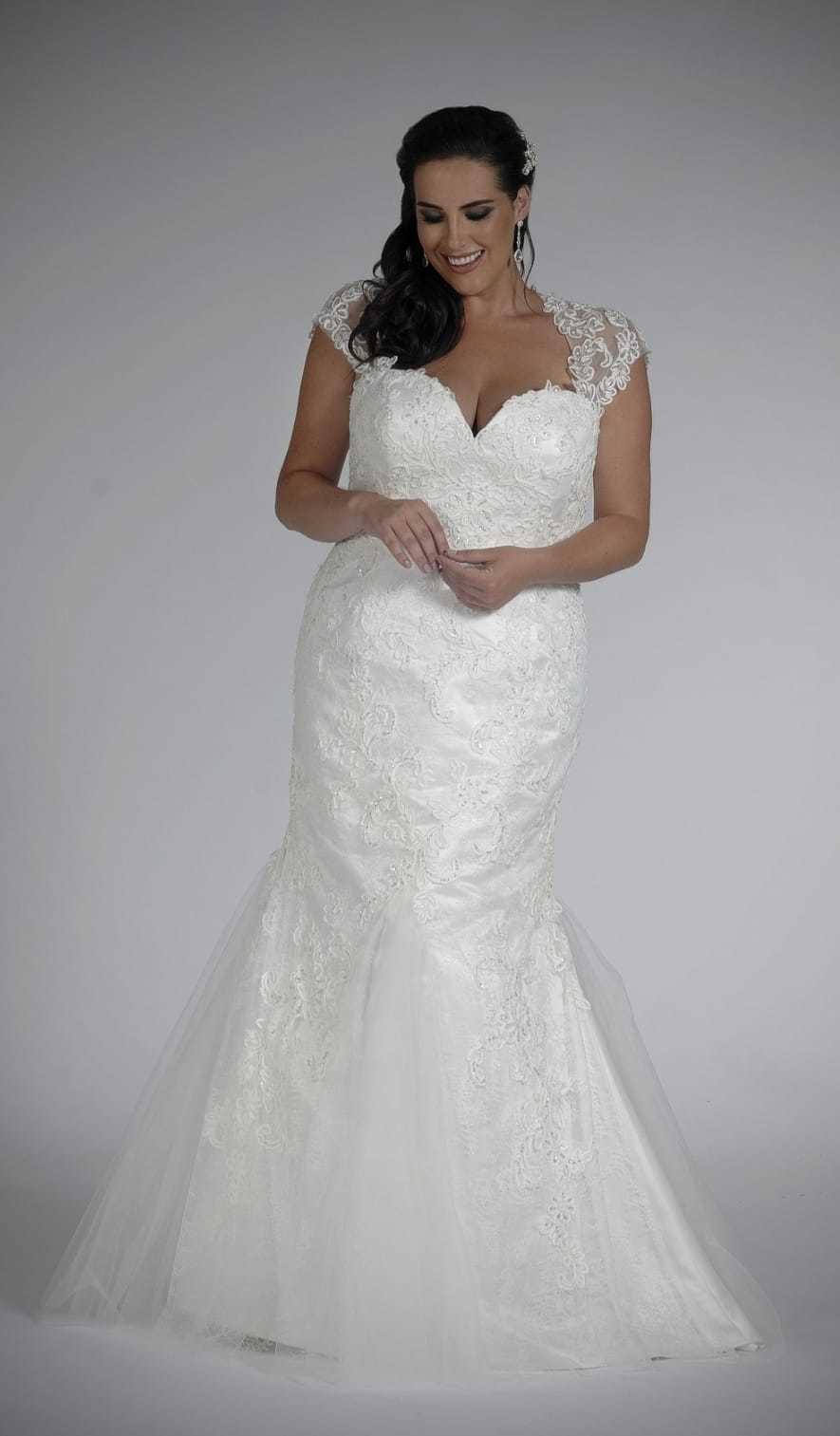 Sonsie Bridal Dress